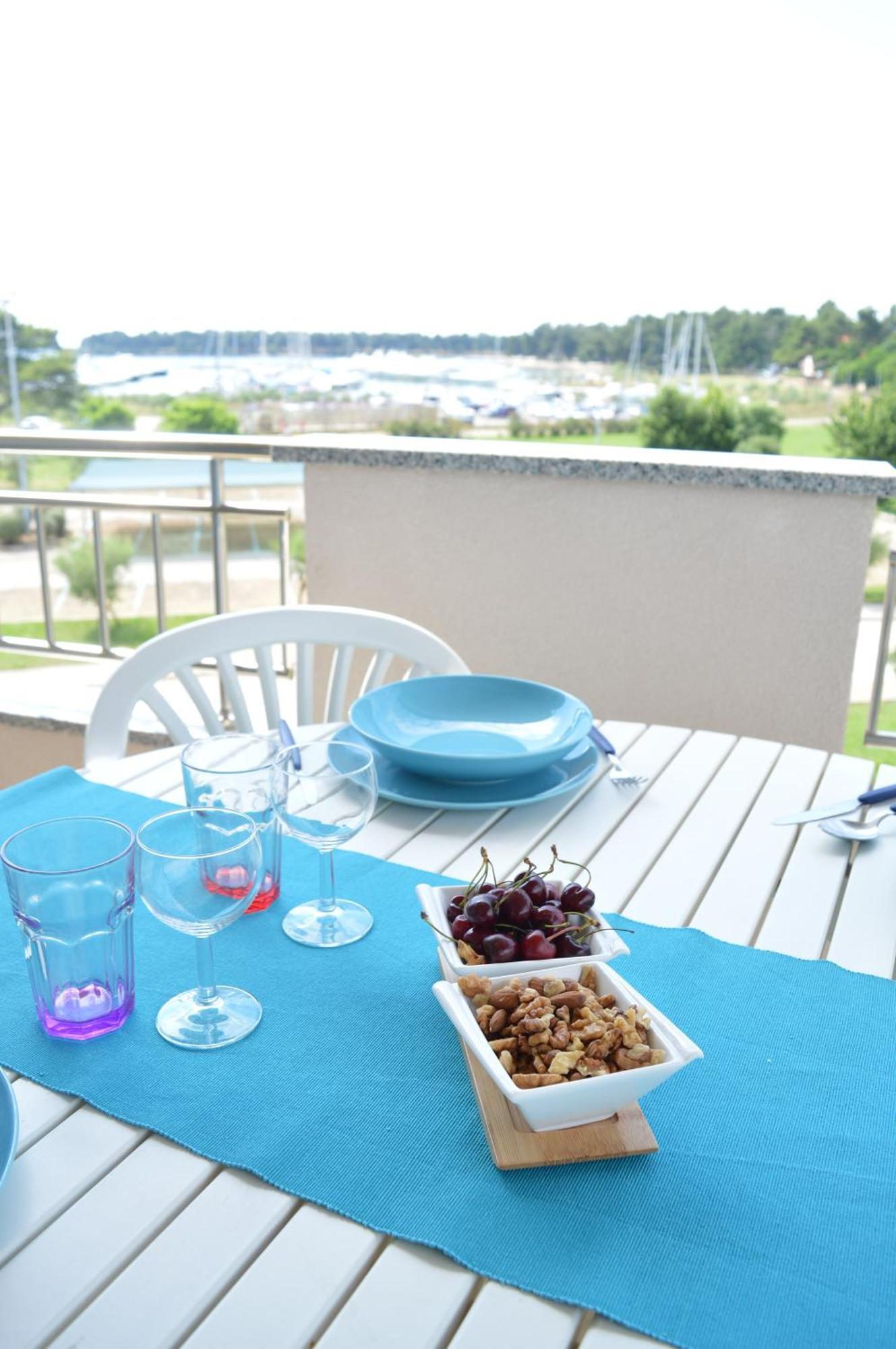 Apartments Nautica Novigrad Istria Eksteriør bilde