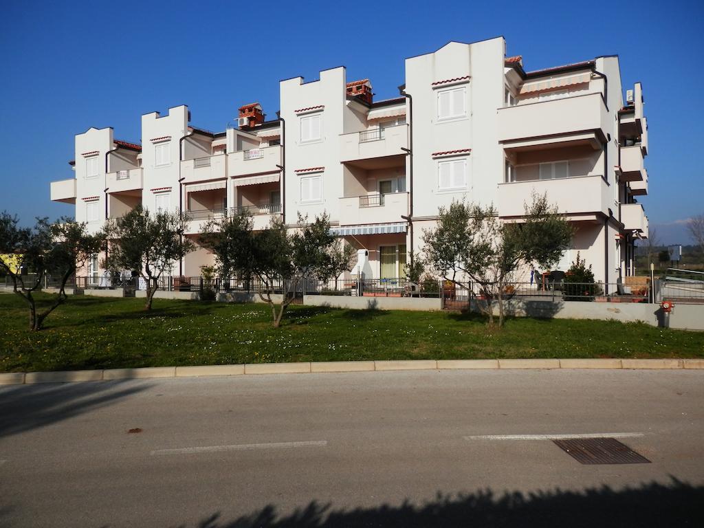 Apartments Nautica Novigrad Istria Eksteriør bilde